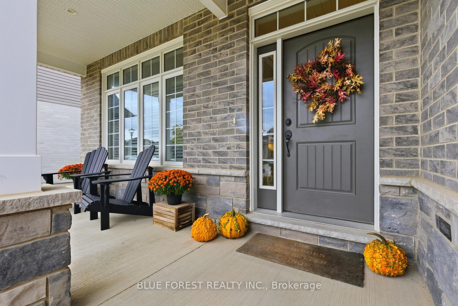 Photo 4 of 12 Violet Court, Middlesex Centre, Ilderton — HOMEH