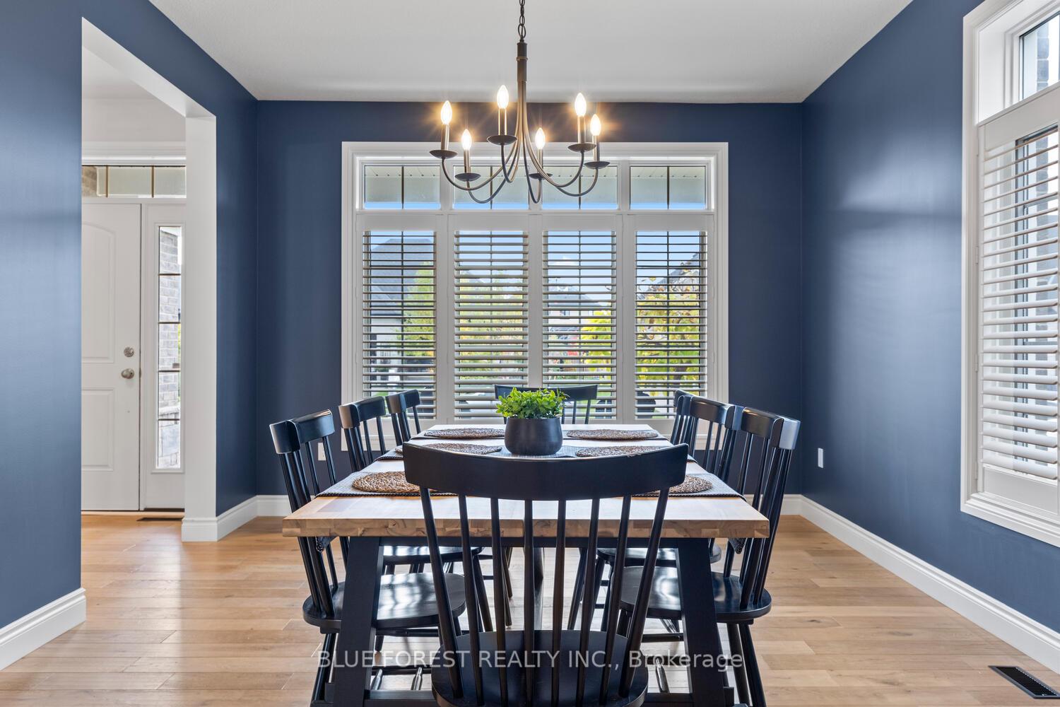 Photo 7 of 12 Violet Court, Middlesex Centre, Ilderton — HOMEH