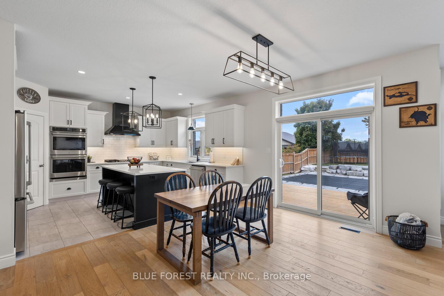 Photo 14 of 12 Violet Court, Middlesex Centre, Ilderton — HOMEH
