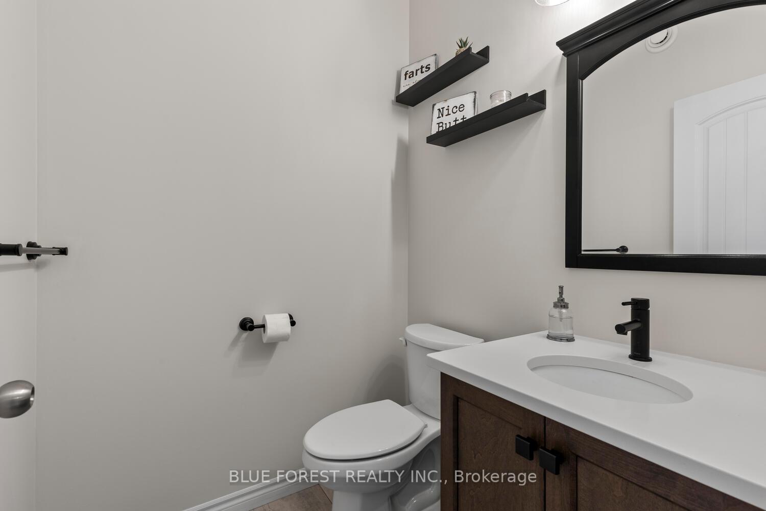 Photo 18 of 12 Violet Court, Middlesex Centre, Ilderton — HOMEH