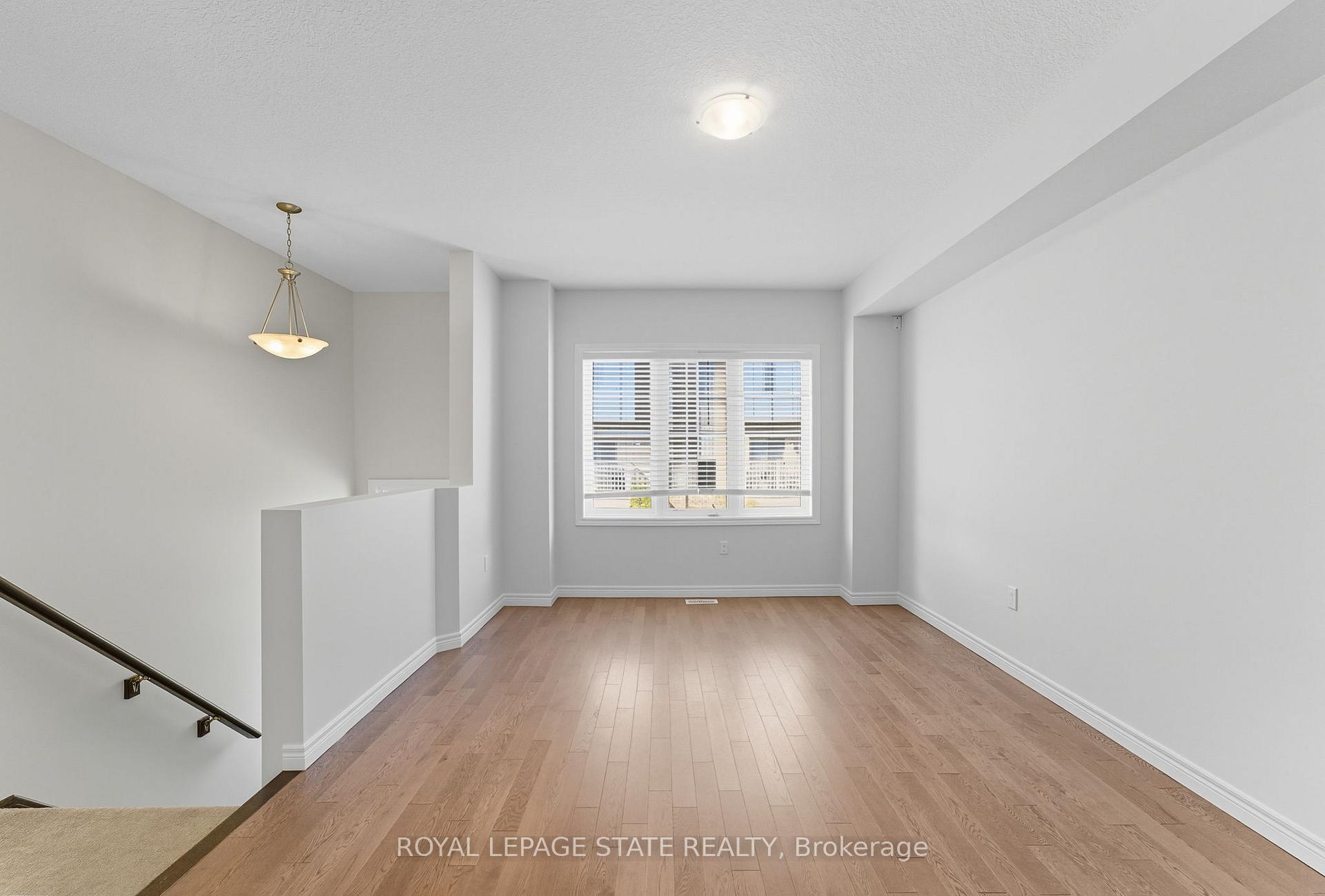 Photo 3 of 10 Marr Lane, Hamilton, Meadowlands — HOMEH