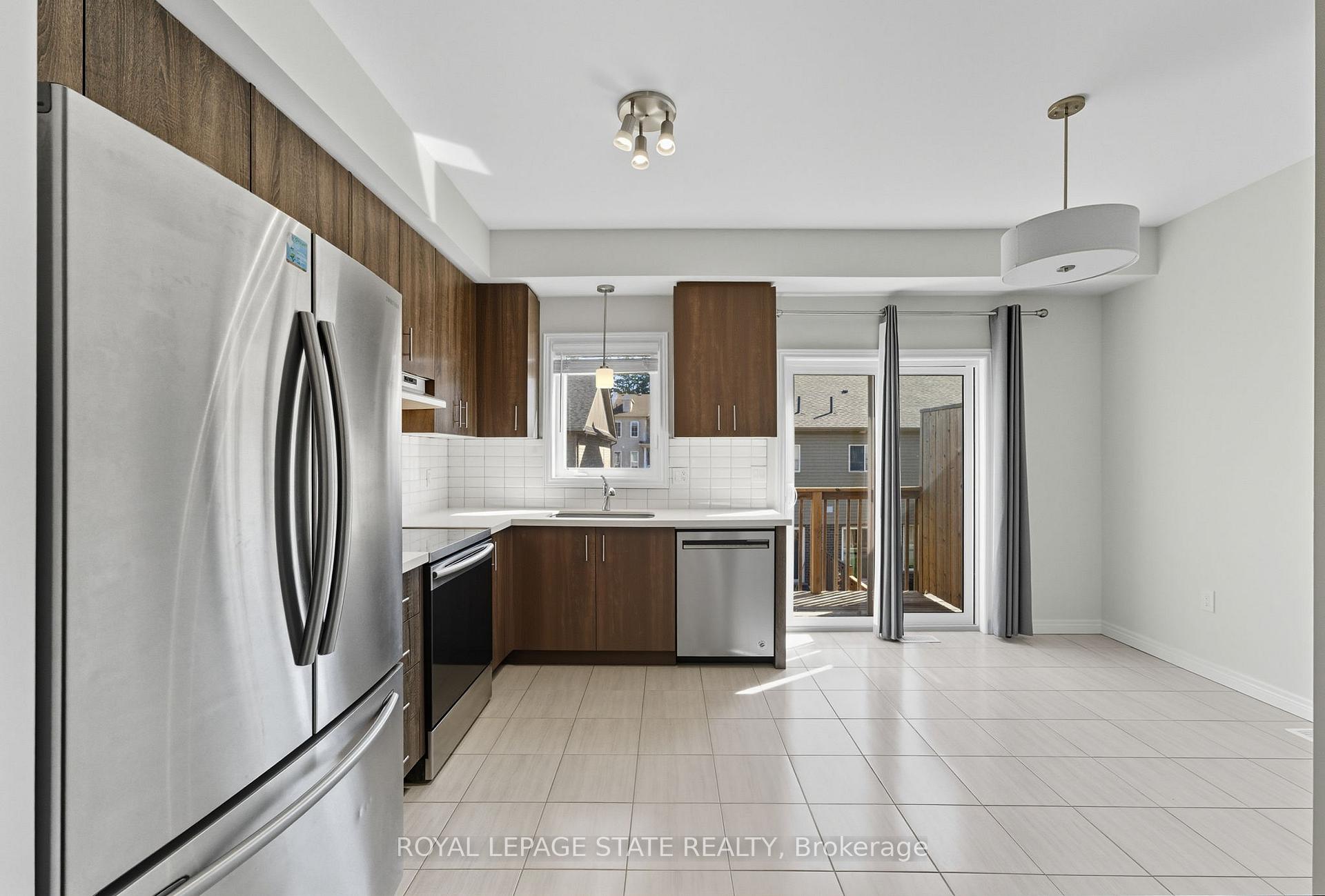 Photo 6 of 10 Marr Lane, Hamilton, Meadowlands — HOMEH
