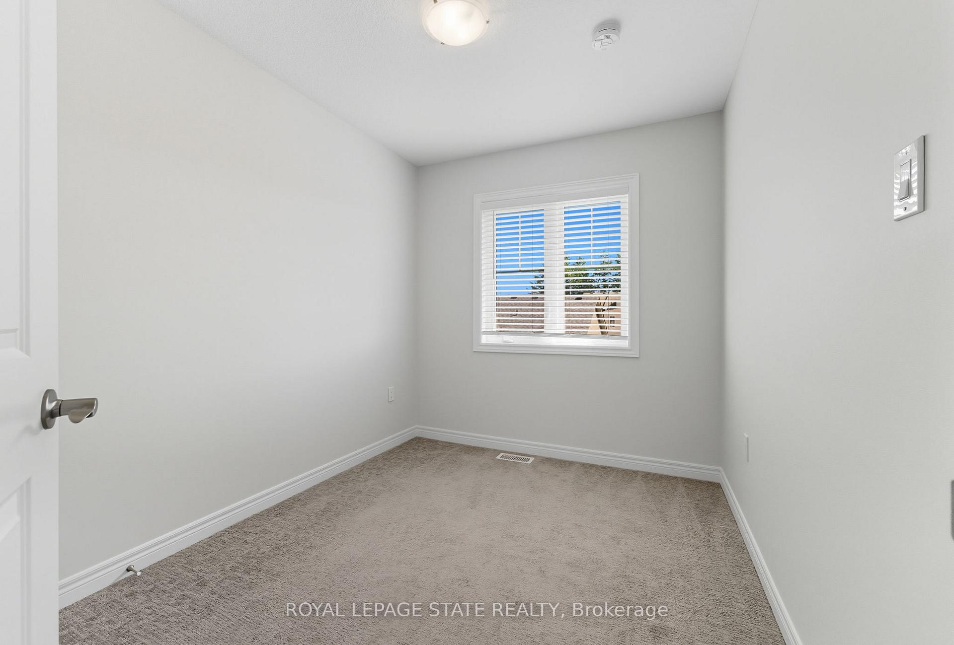 Photo 21 of 10 Marr Lane, Hamilton, Meadowlands — HOMEH