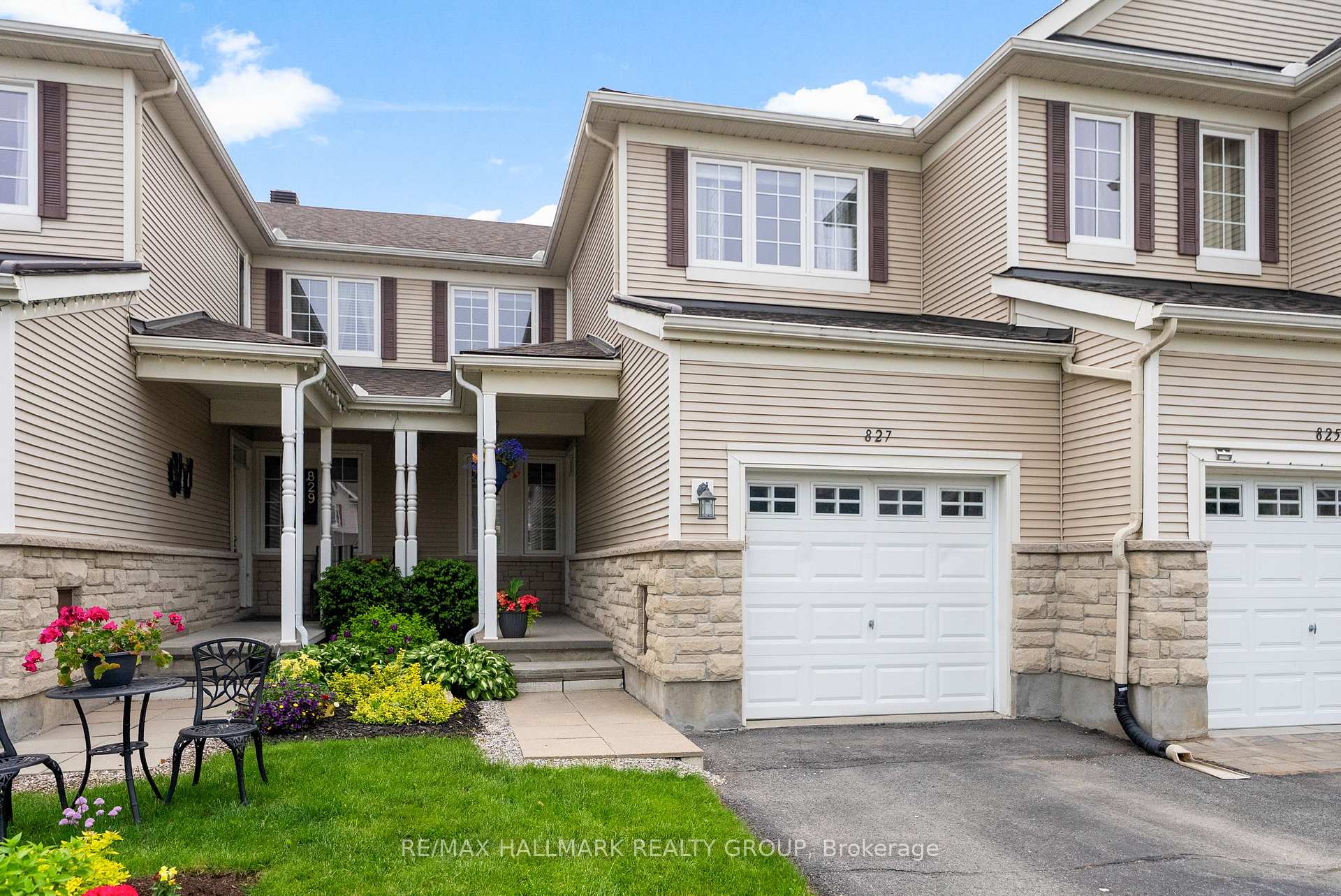Photo 8 of 827 Tabaret Street, Ottawa, Kanata - Emerald Meadows/Trailwest — HOMEH