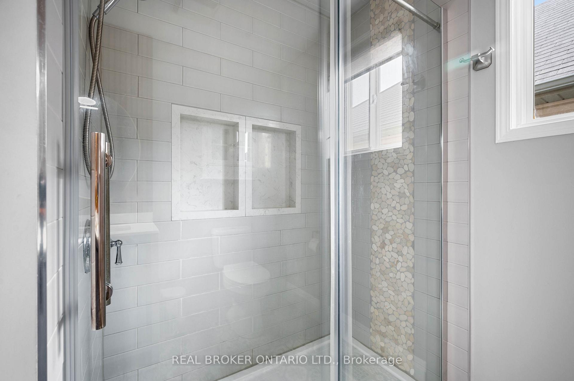 Photo 21 of 904 Magdalena Court, Kitchener — HOMEH