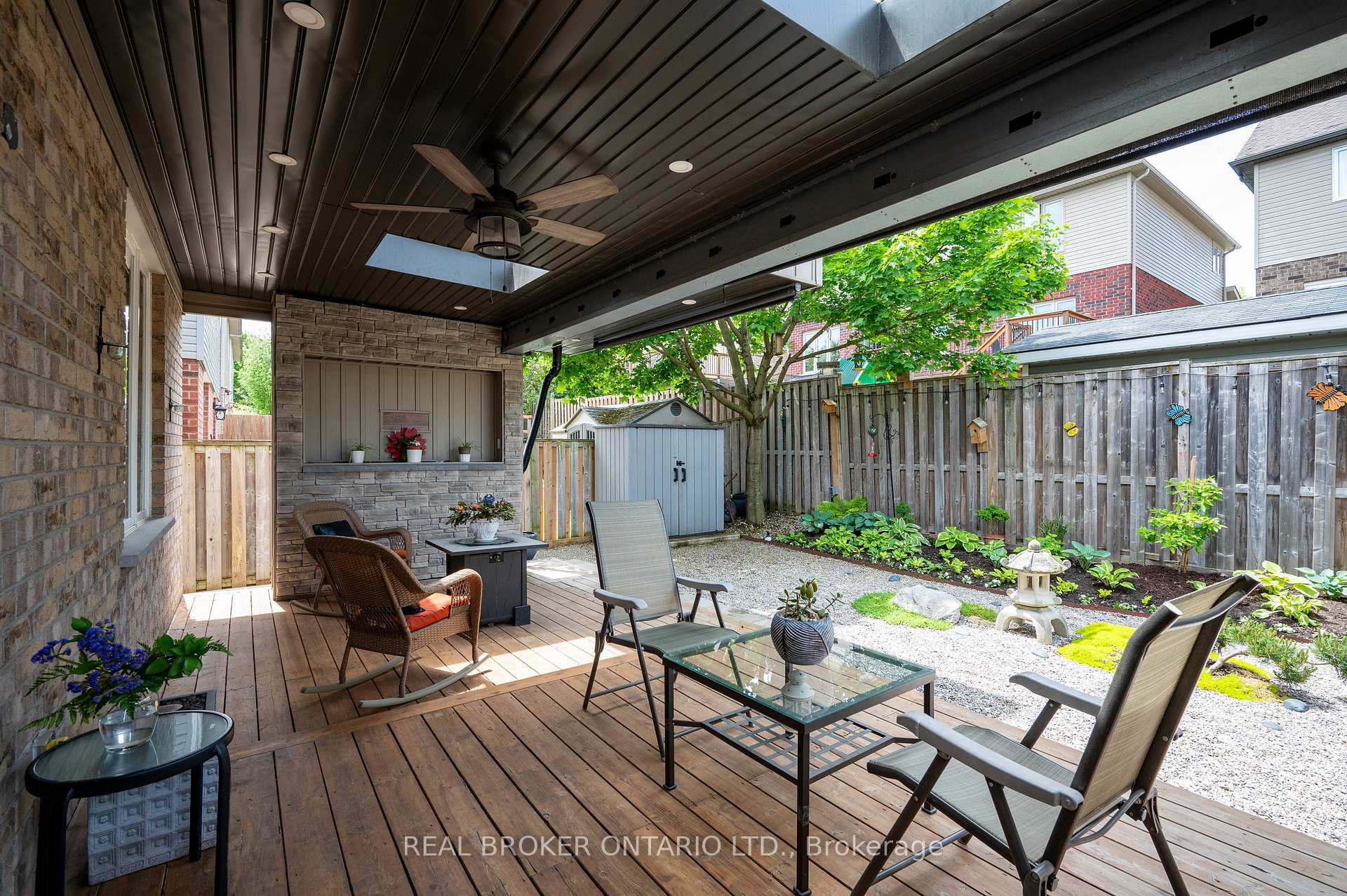 Photo 29 of 904 Magdalena Court, Kitchener — HOMEH