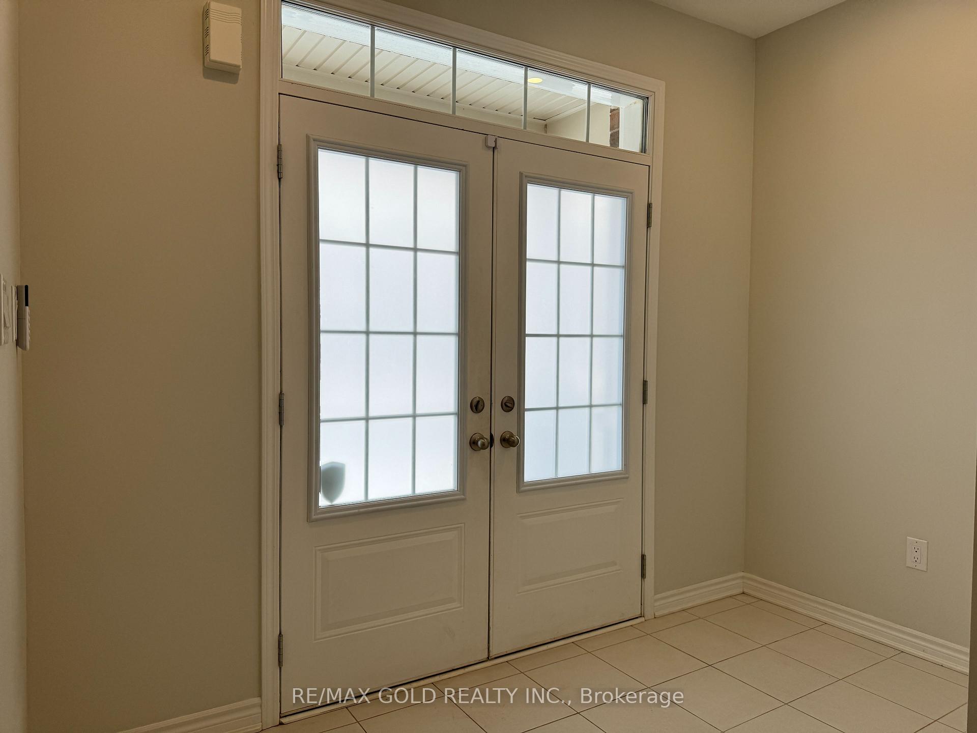 Photo 2 of 1459 Sycamore Garden, Milton, Cobban — HOMEH