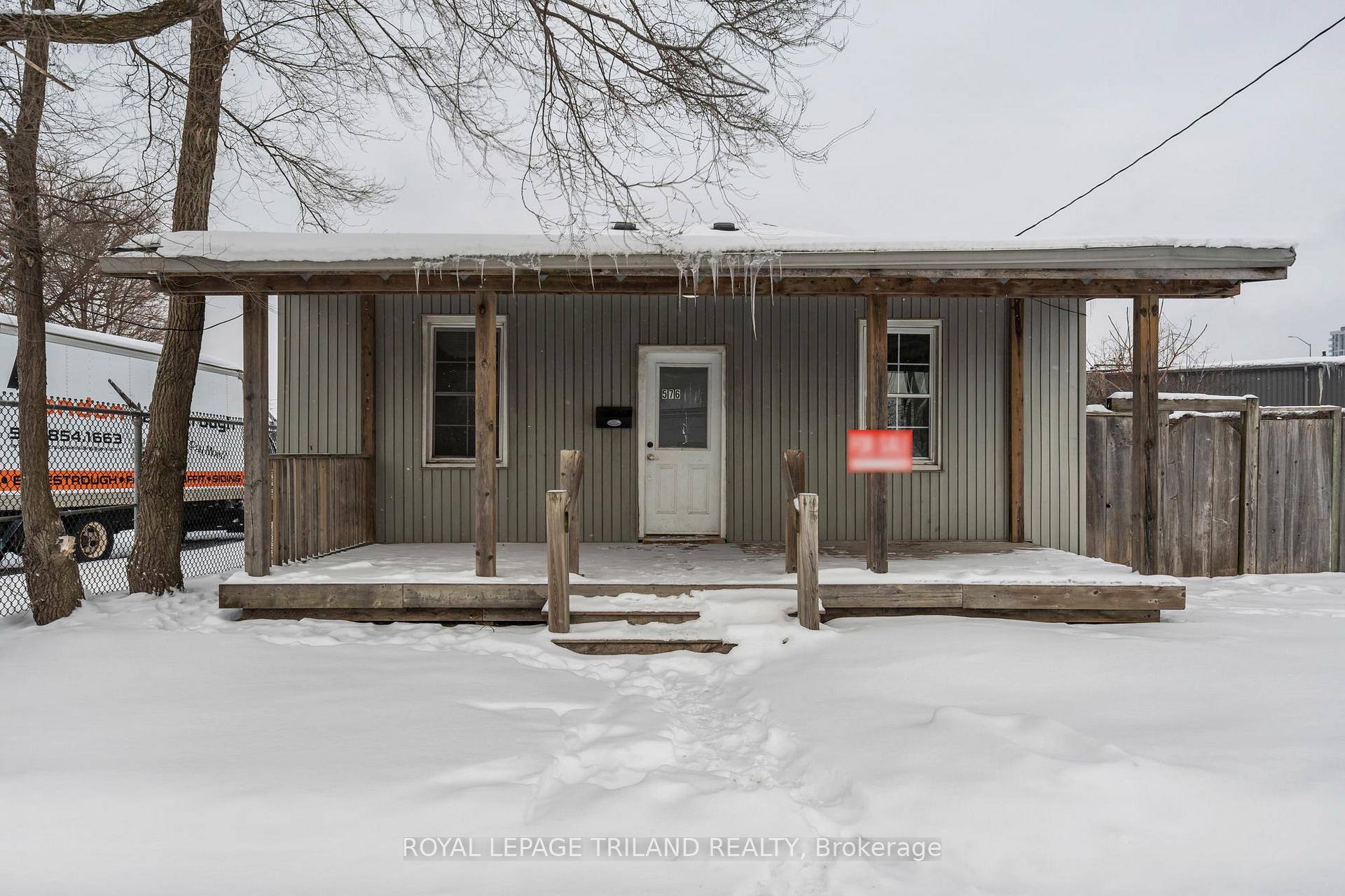 Front of 576 Horton Street E