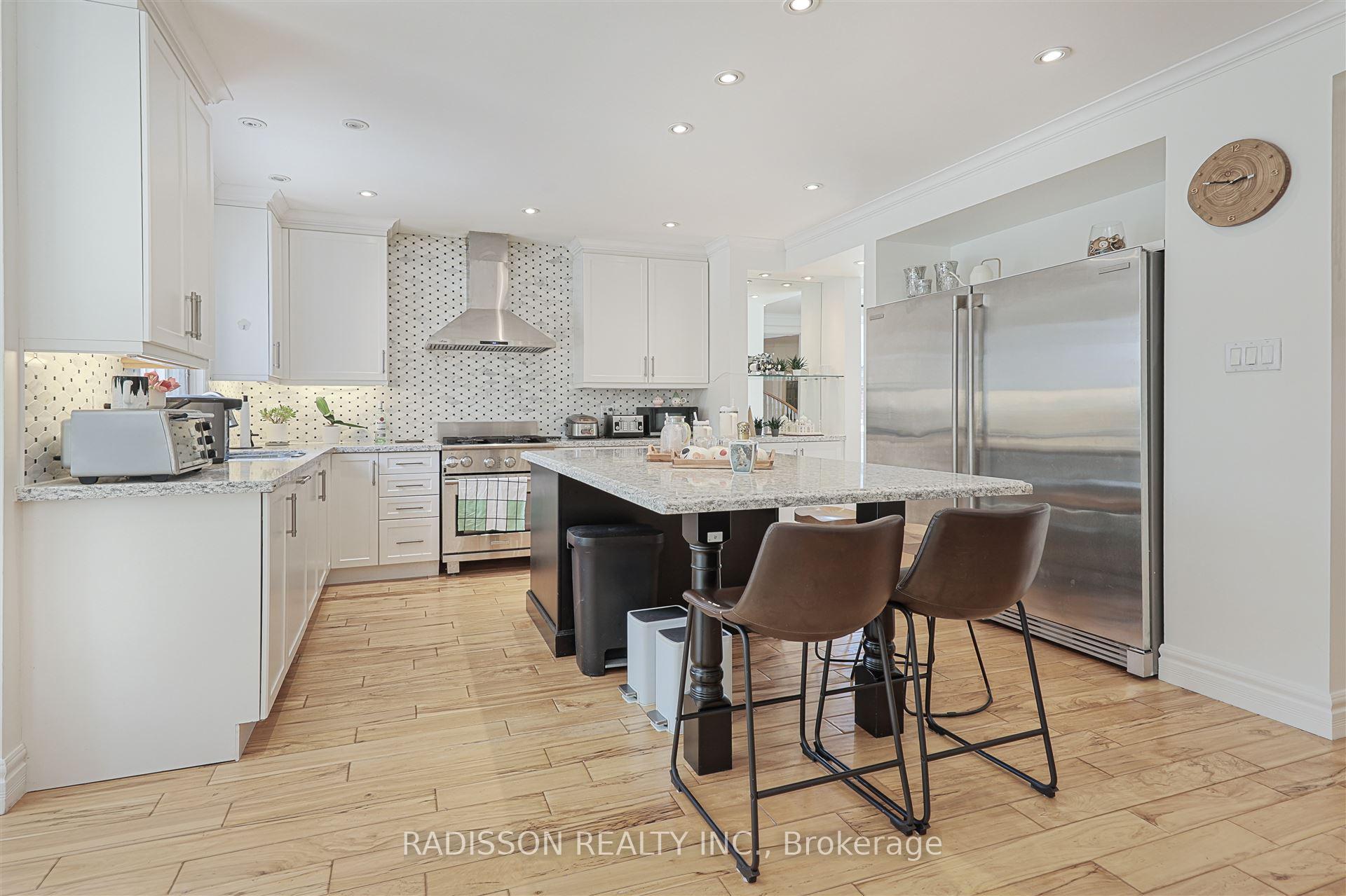 Photo 8 of 3 Macrill Road, Markham, Cachet — HOMEH