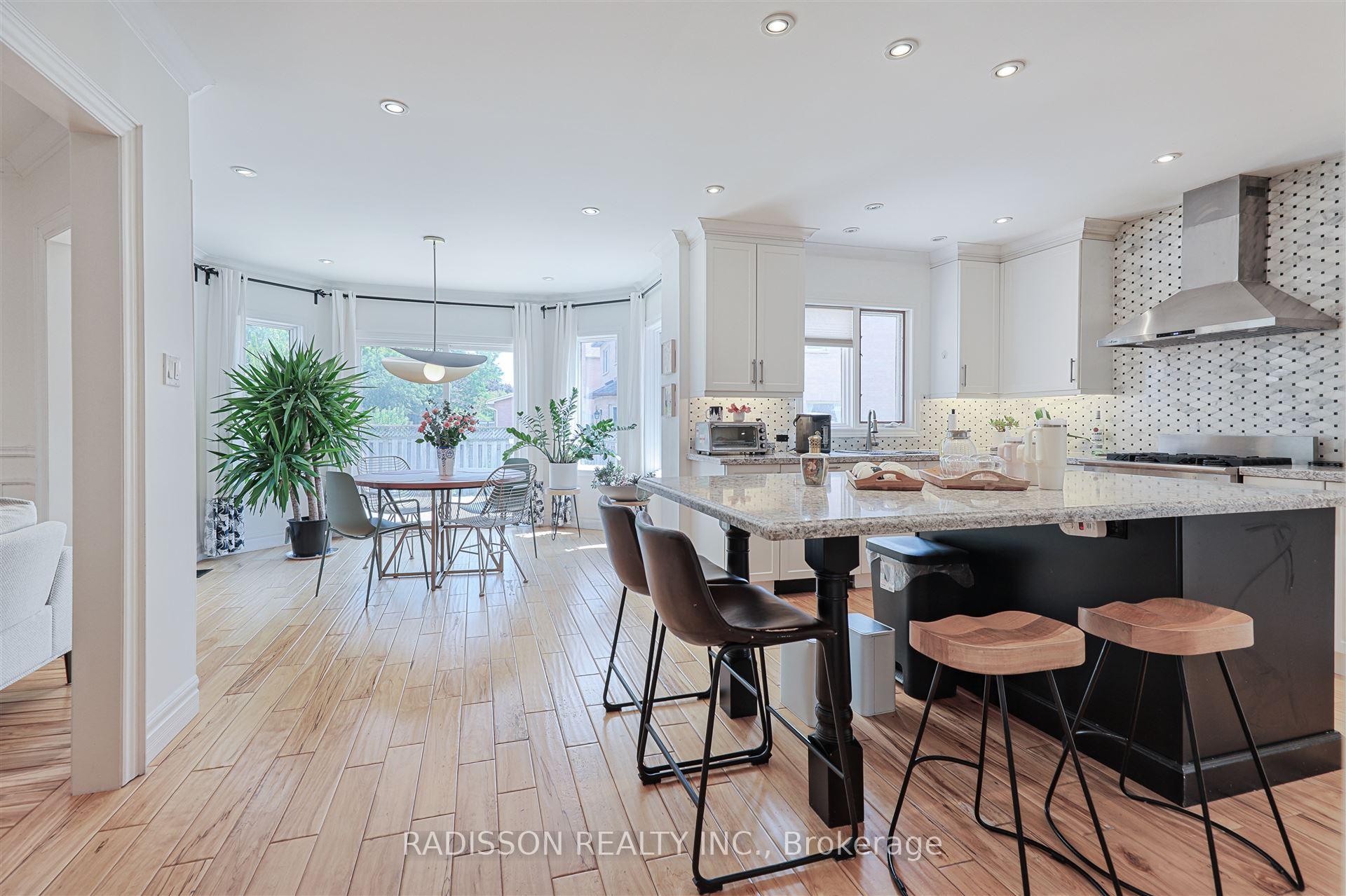 Photo 9 of 3 Macrill Road, Markham, Cachet — HOMEH