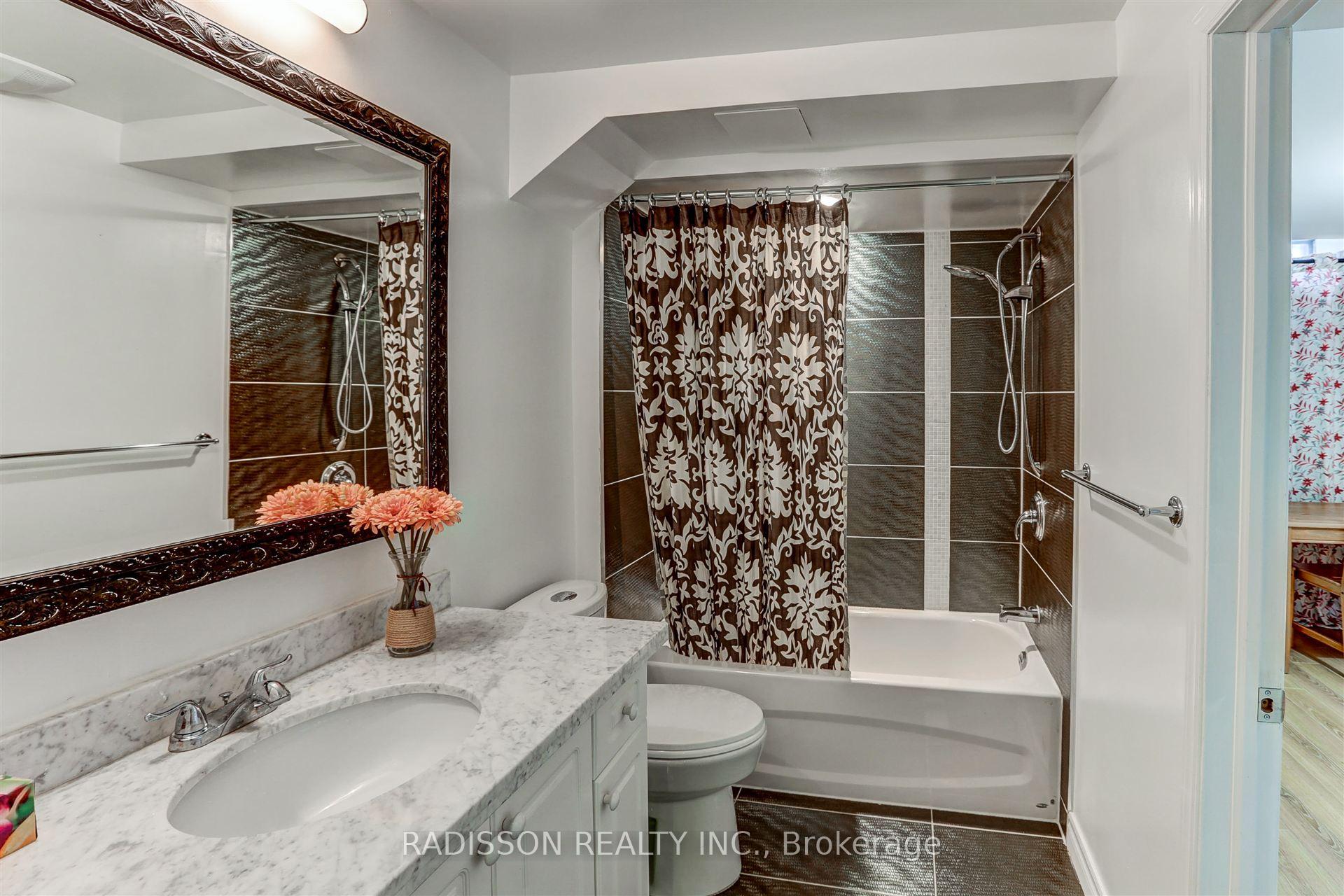Photo 22 of 3 Macrill Road, Markham, Cachet — HOMEH