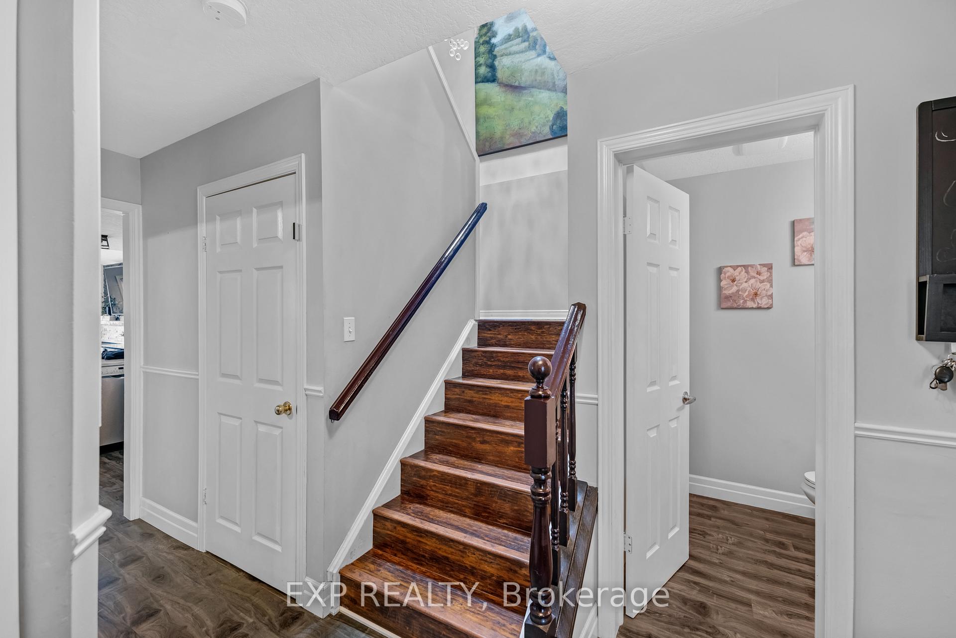 Photo 22 of 175 Hollyridge Crescent, Kitchener — HOMEH
