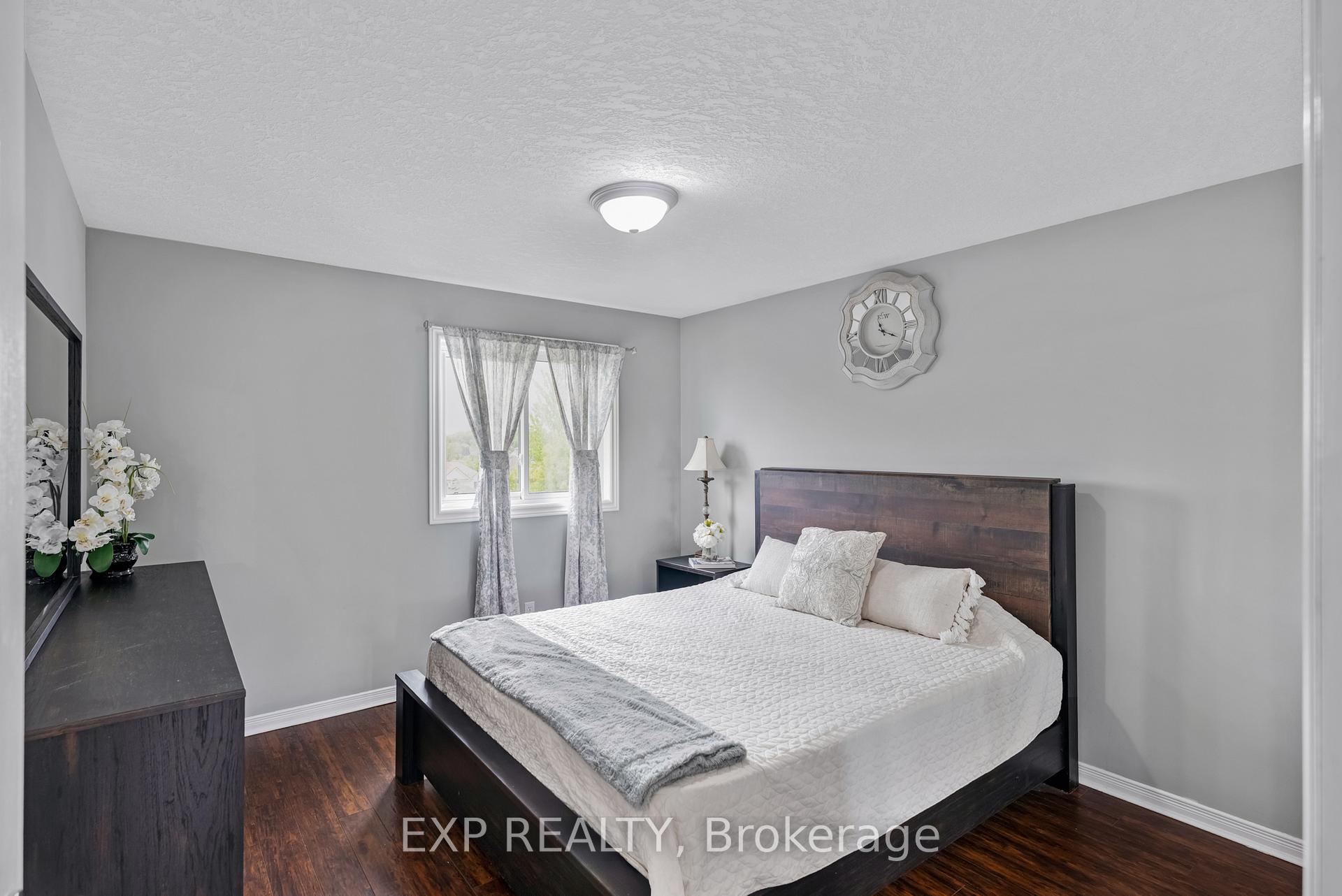 Photo 30 of 175 Hollyridge Crescent, Kitchener — HOMEH