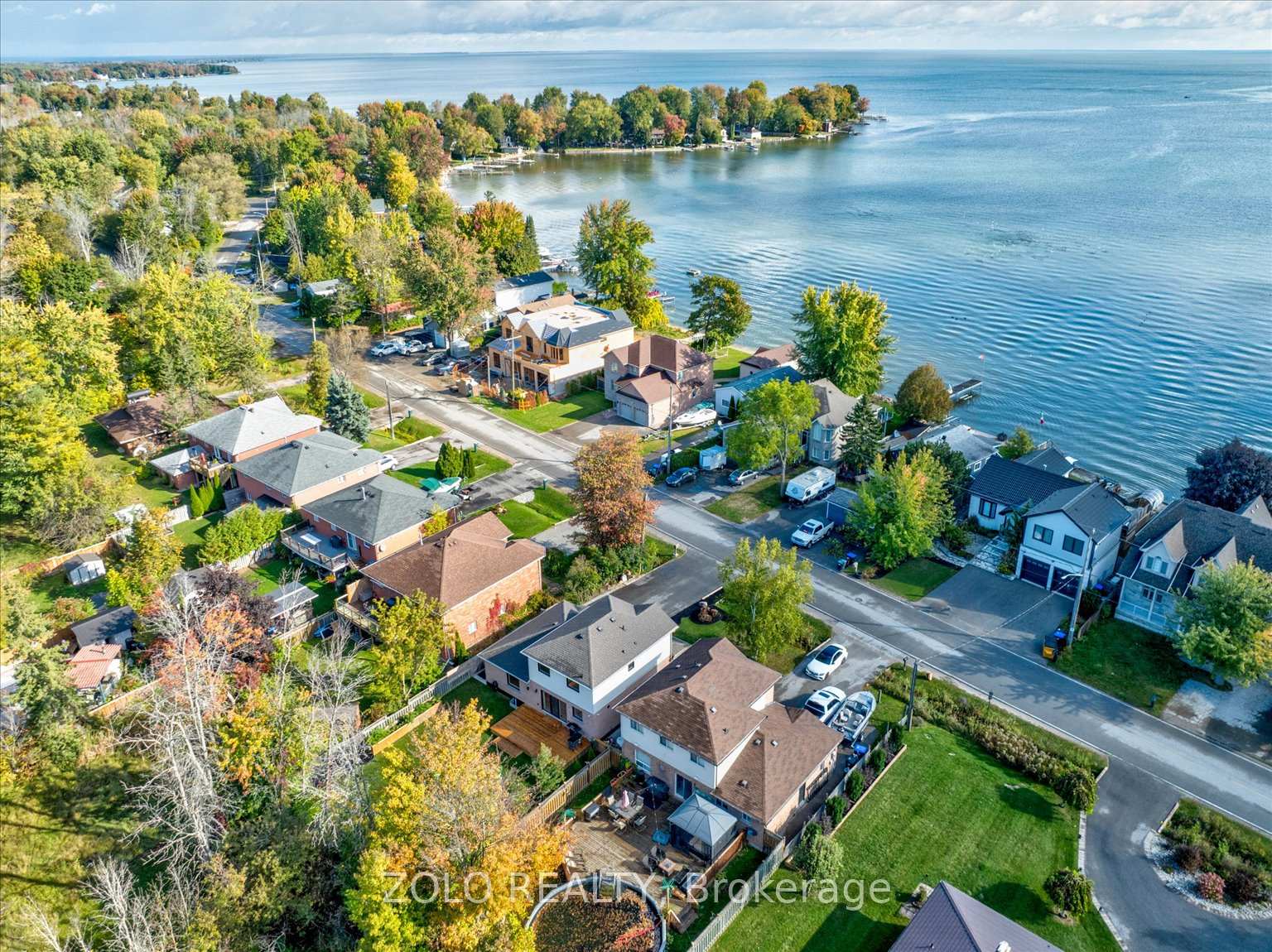 Photo 37 of 2276 Crystal Beach Road, Innisfil, Alcona — HOMEH