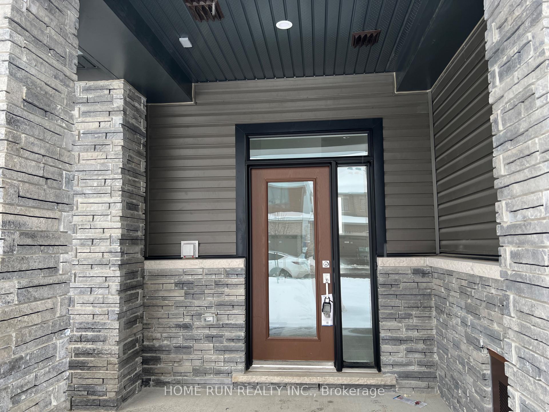 Photo 2 of 156 Invention Boulevard, Ottawa, Kanata - Morgan's Grant/South March — HOMEH
