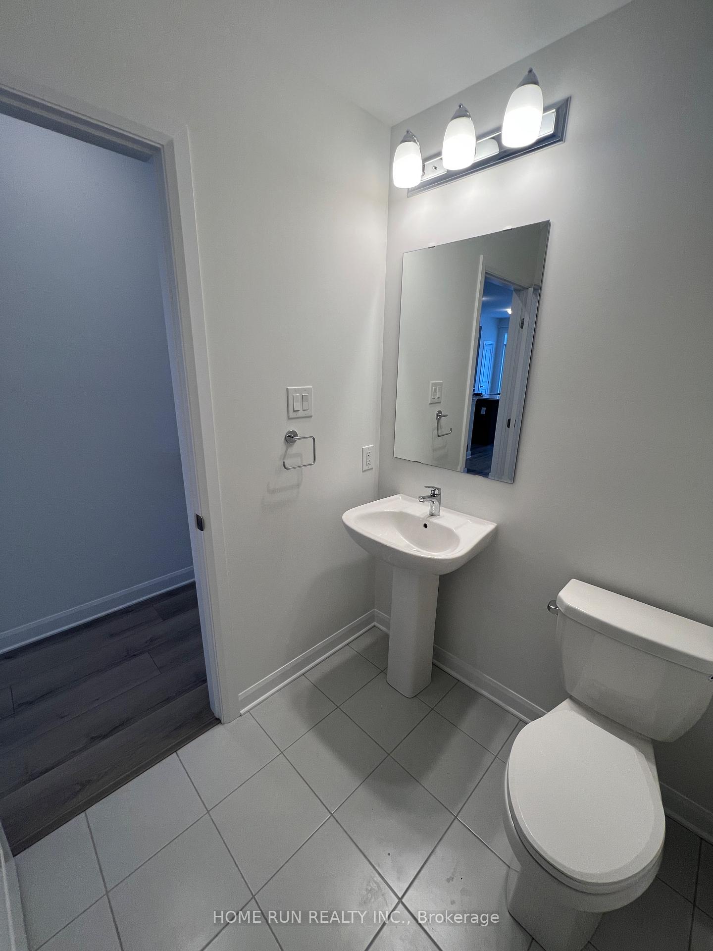 Photo 17 of 156 Invention Boulevard, Ottawa, Kanata - Morgan's Grant/South March — HOMEH