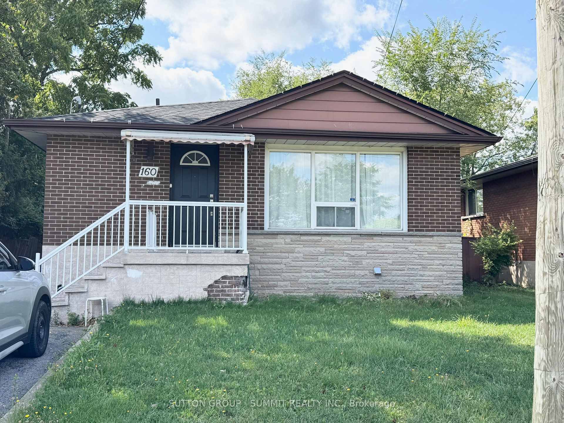 Front of Unit Main Floor, 160 Macassa Avenue