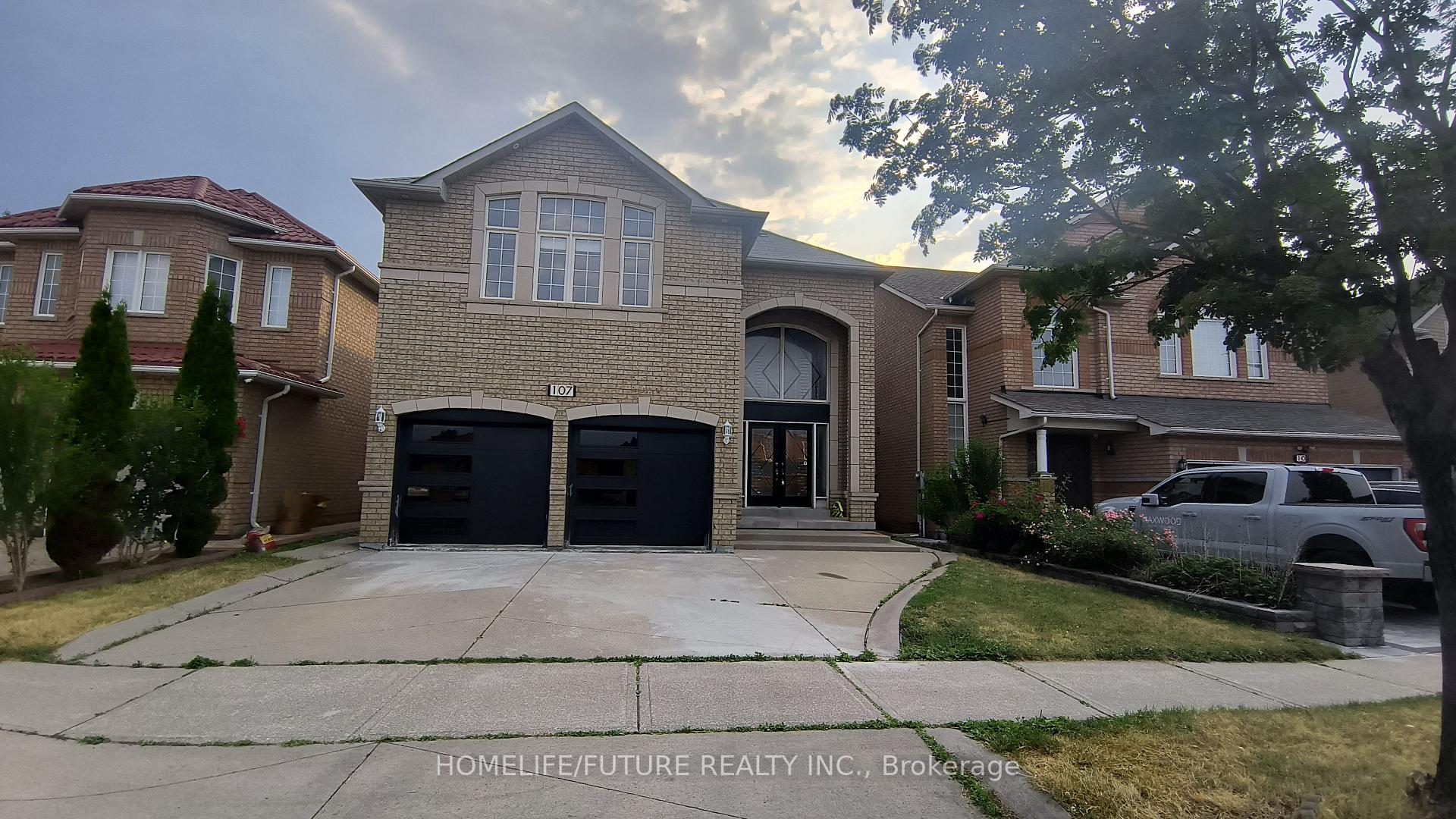 Photo 1 of 107 Eastvale Drive, Markham, Cedarwood — HOMEH