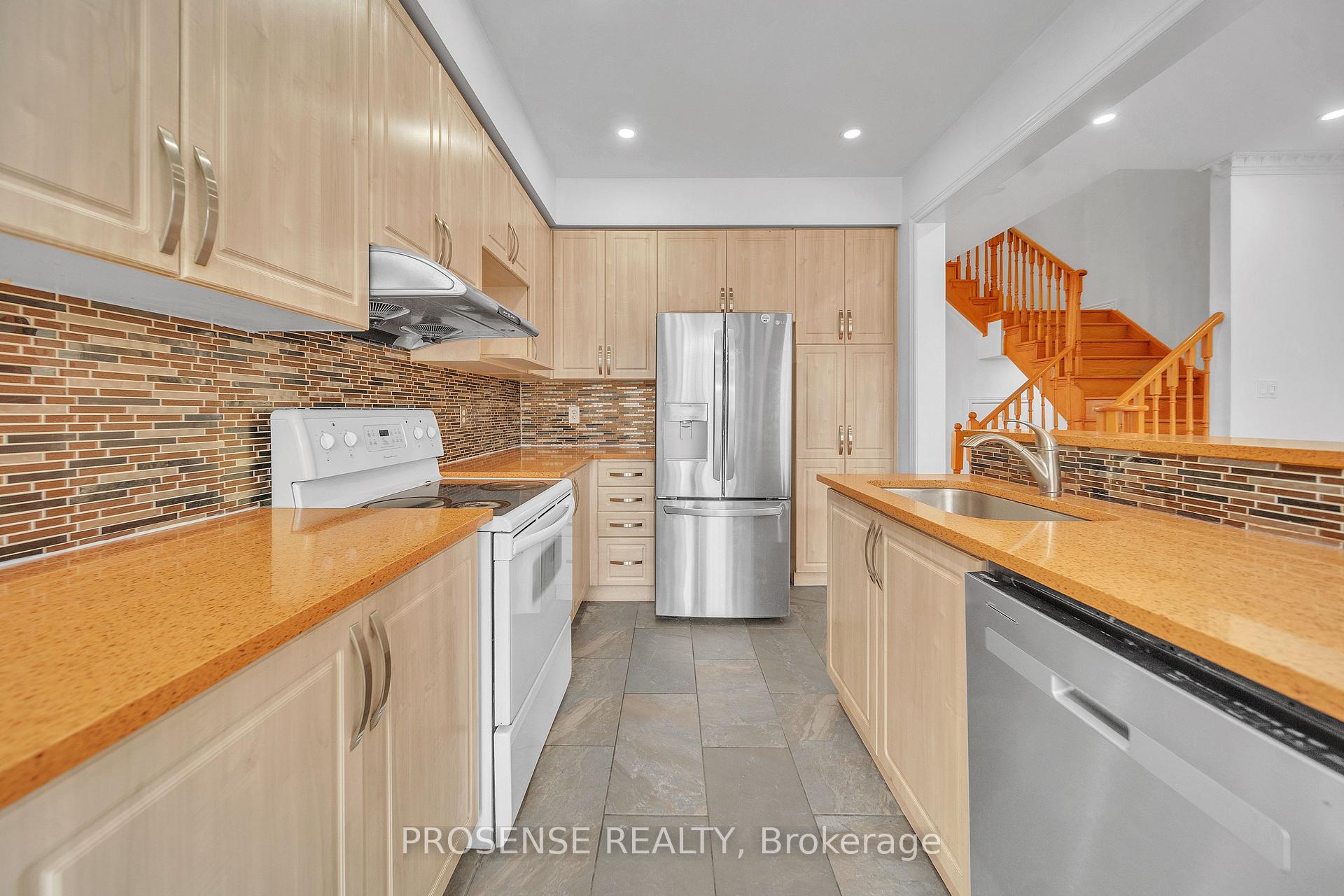 Photo 16 of 2966 Bur Oak Avenue, Markham, Cornell — HOMEH