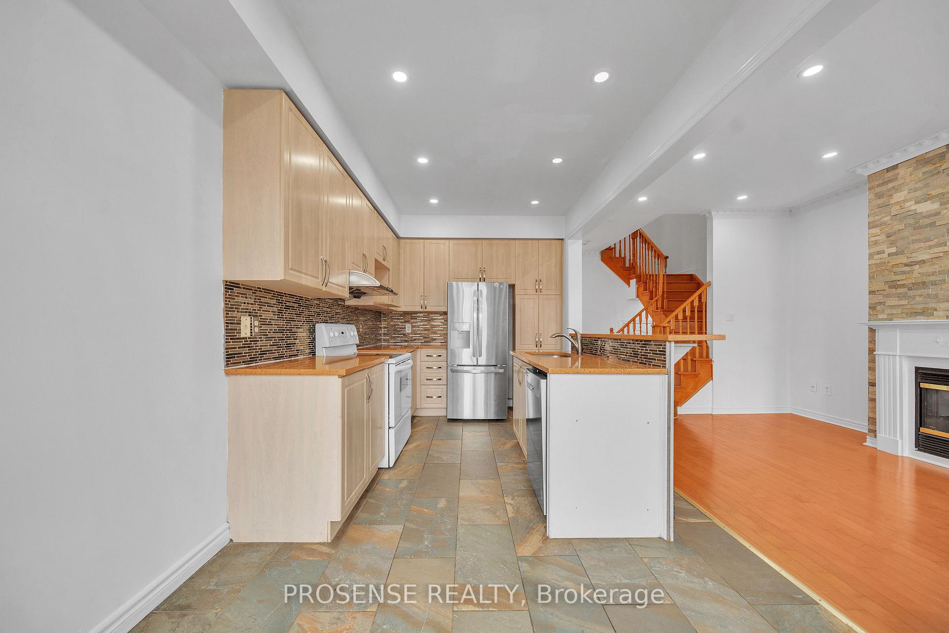 Photo 17 of 2966 Bur Oak Avenue, Markham, Cornell — HOMEH