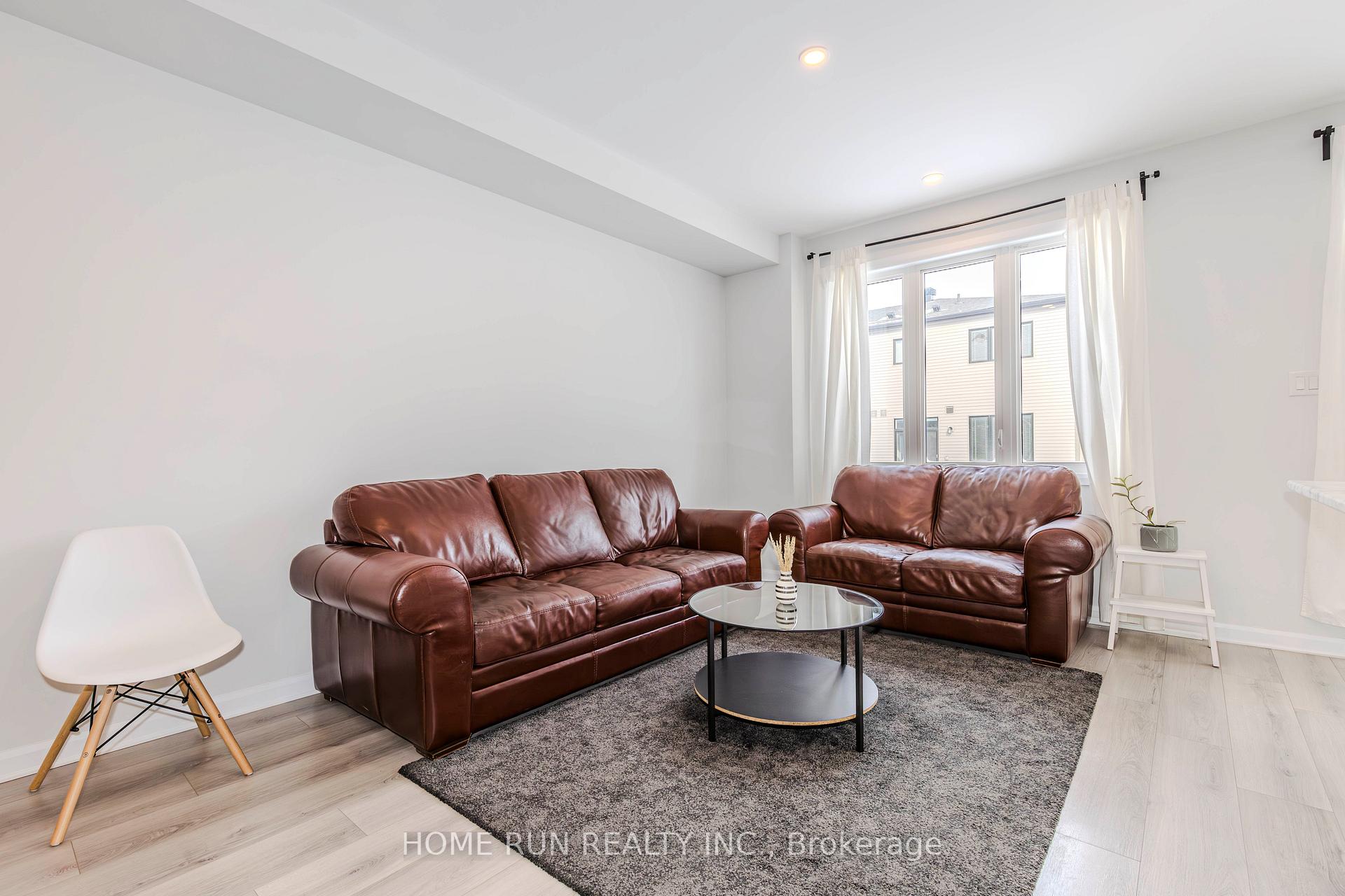 Photo 7 of 111 Natare Place, Ottawa, Kanata - Kanata Lakes/Heritage Hills — HOMEH