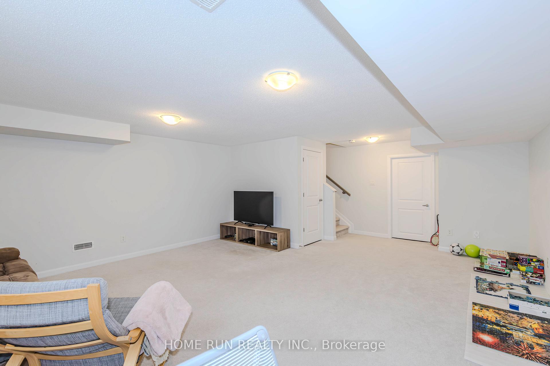 Photo 26 of 111 Natare Place, Ottawa, Kanata - Kanata Lakes/Heritage Hills — HOMEH