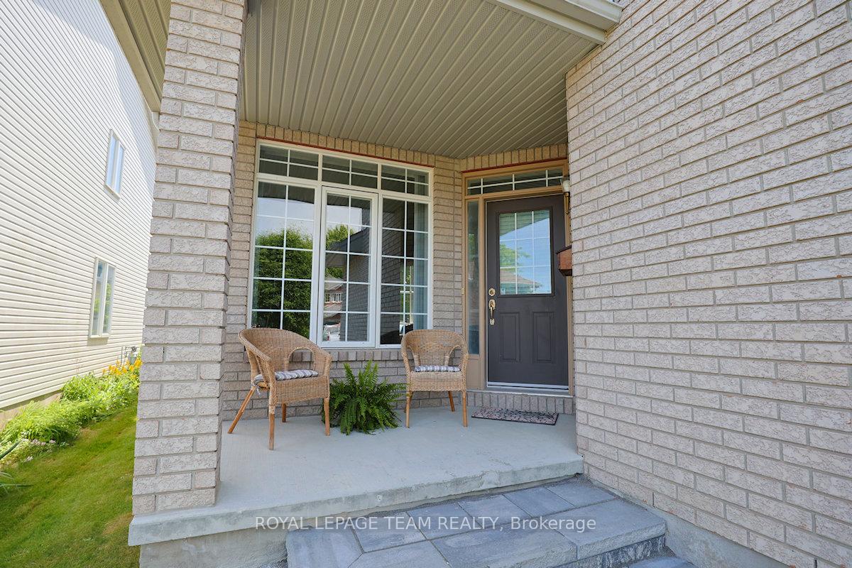 Photo 9 of 59 Maricona Way, Ottawa, Kanata - Kanata Lakes/Heritage Hills — HOMEH