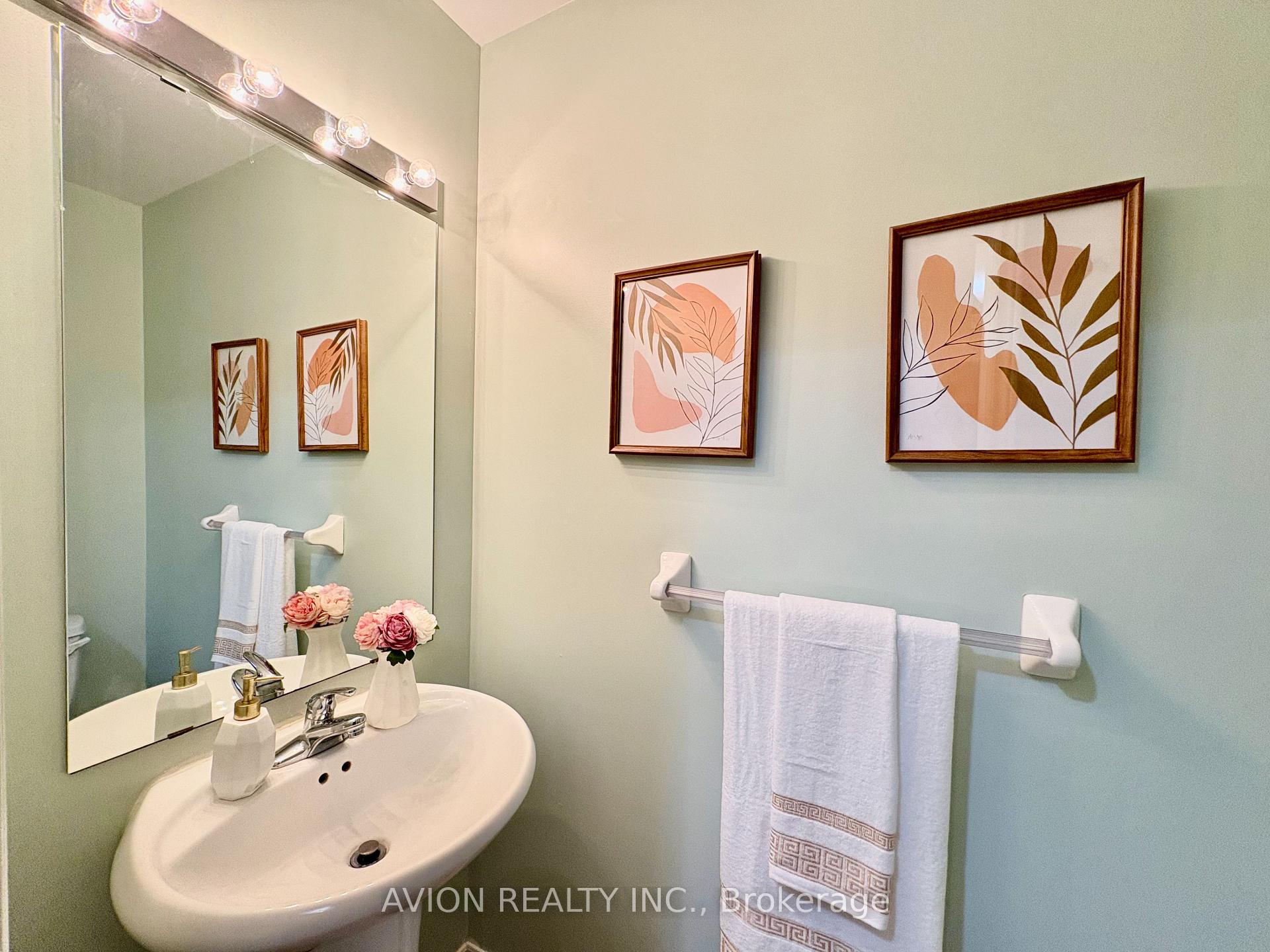 Photo 44 of 9 Outerbrook Road, Markham, Greensborough — HOMEH