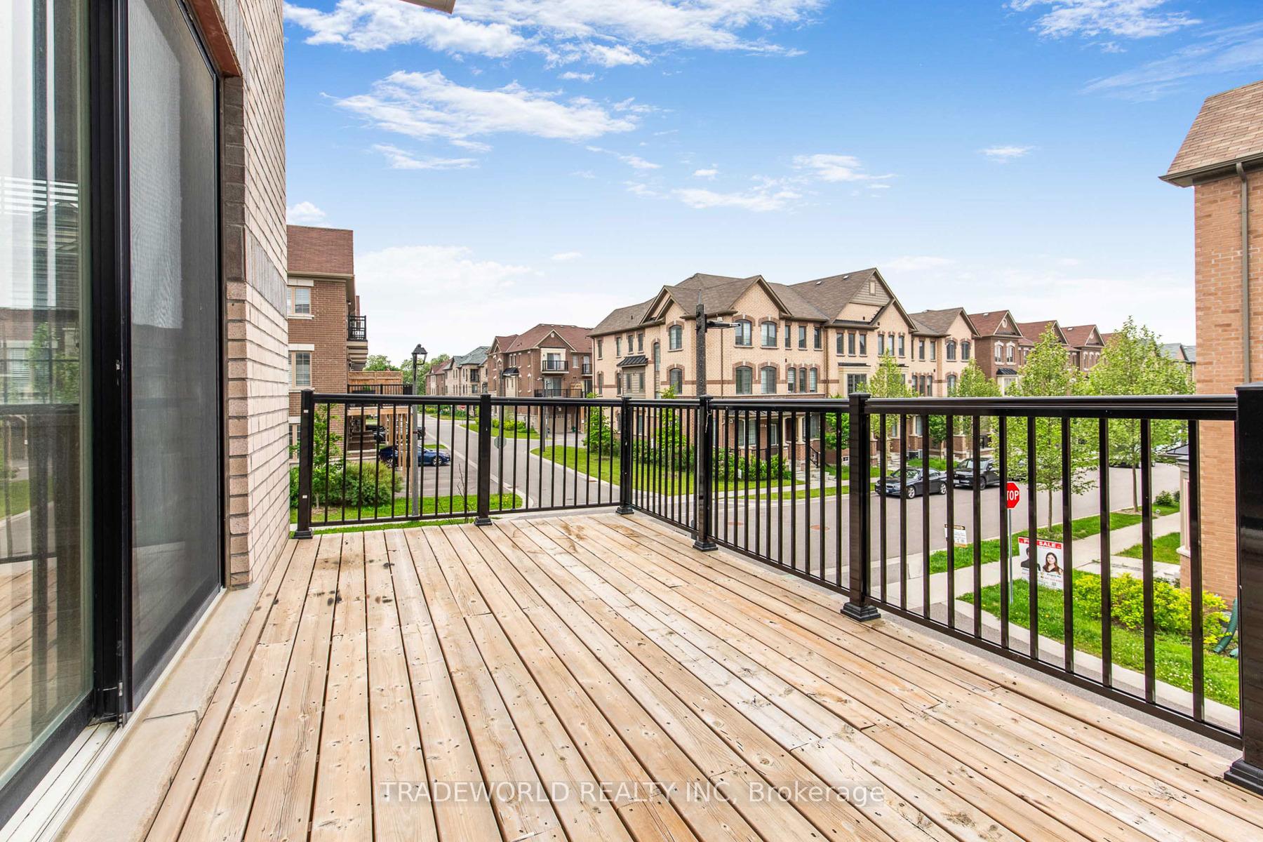 Photo 26 of 210 William Forster Road, Markham, Cornell — HOMEH