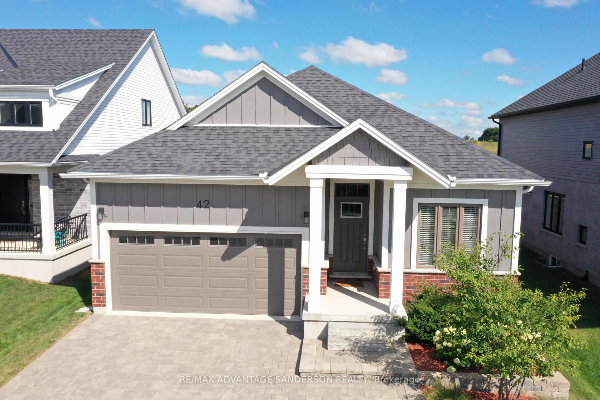 Photo 2 of 42 Bowman Drive, Middlesex Centre, Ilderton — HOMEH