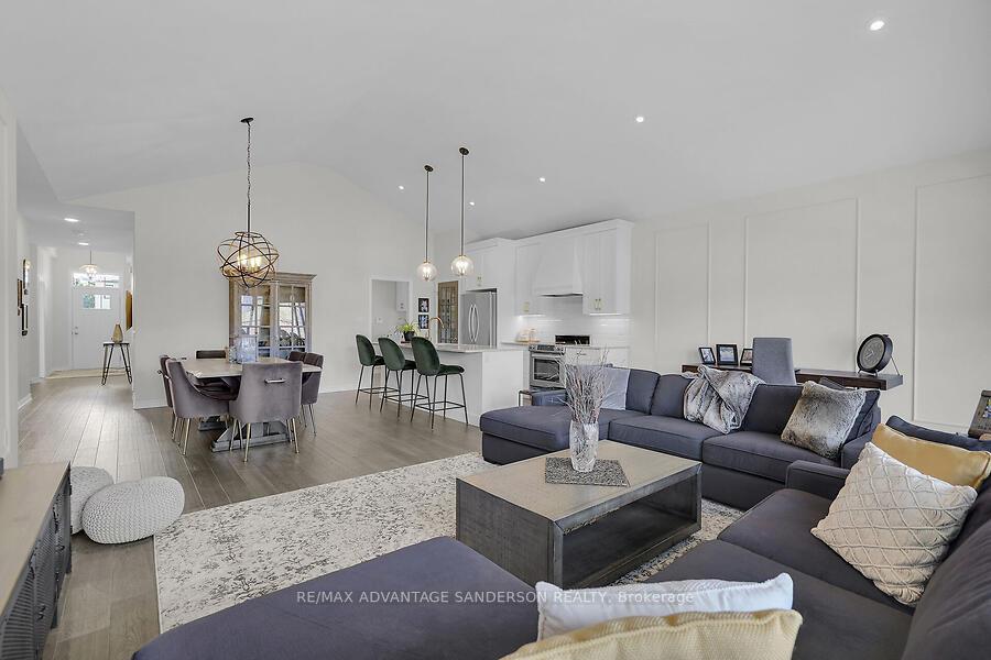 Photo 18 of 42 Bowman Drive, Middlesex Centre, Ilderton — HOMEH