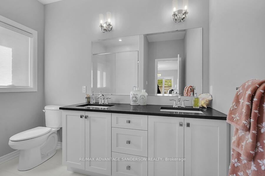 Photo 27 of 42 Bowman Drive, Middlesex Centre, Ilderton — HOMEH