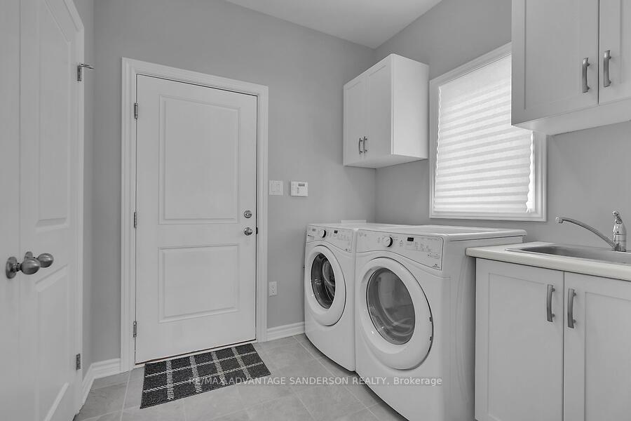 Photo 33 of 42 Bowman Drive, Middlesex Centre, Ilderton — HOMEH