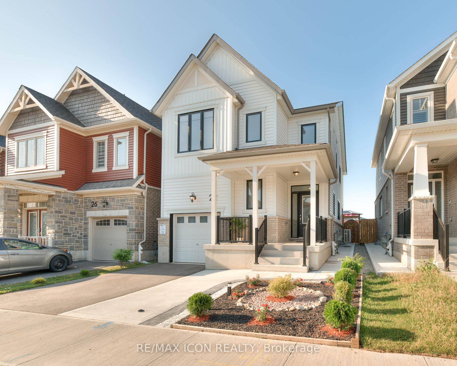 Photo 2 of 22 Saxony Street, Kitchener — HOMEH