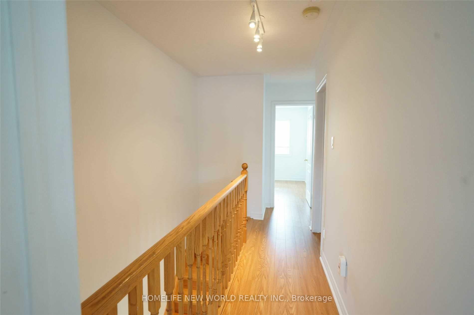 Photo 12 of 41 Park Common Boulevard, Markham, Commerce Valley — HOMEH