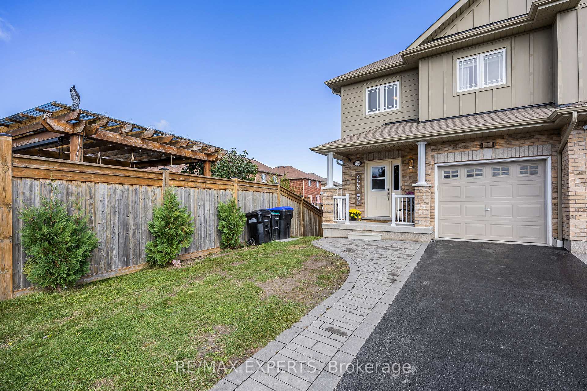 Photo 1 of 2150 Galloway Street, Innisfil, Alcona — HOMEH