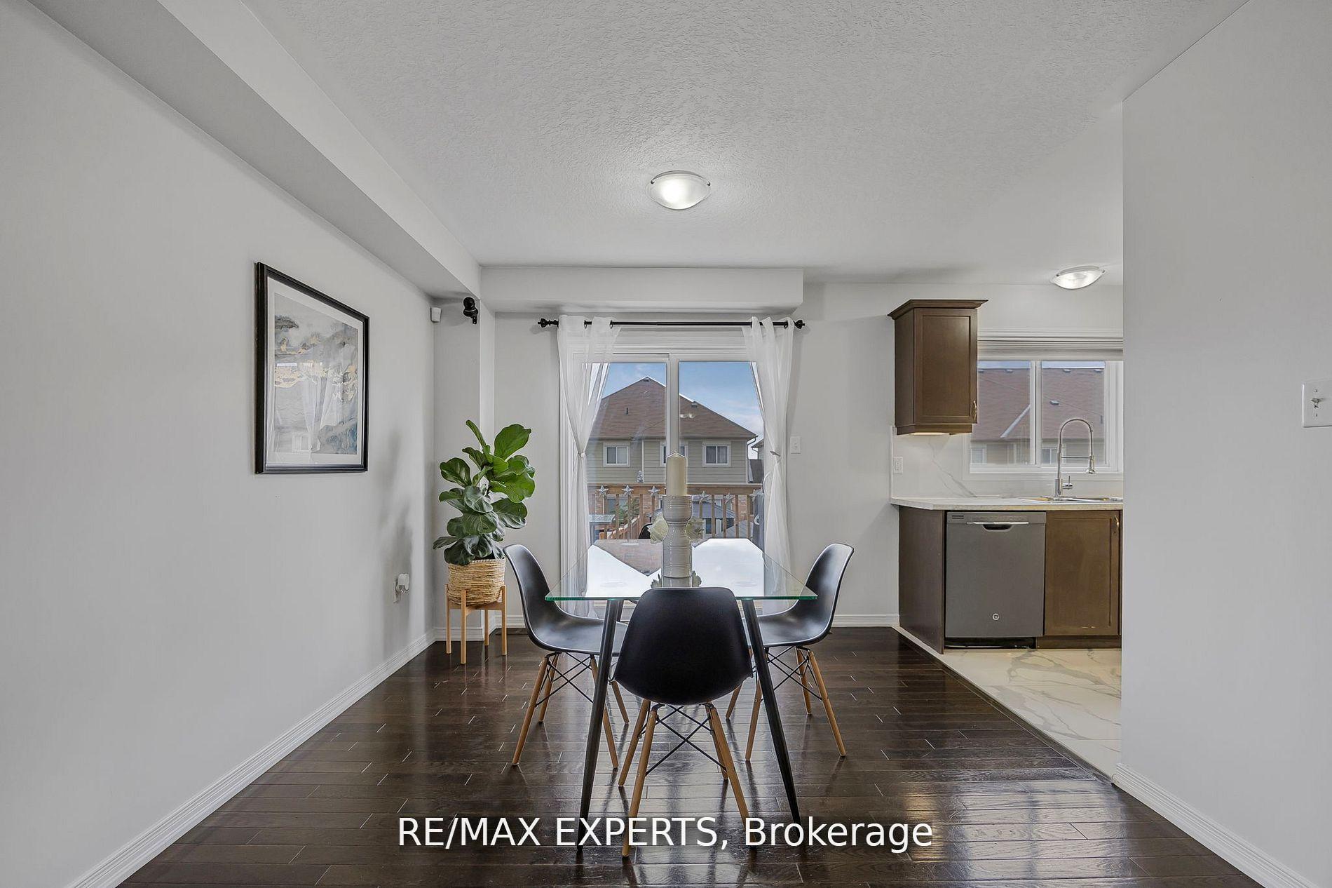 Photo 7 of 2150 Galloway Street, Innisfil, Alcona — HOMEH