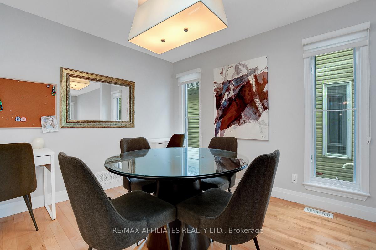 Photo 10 of 31 Spur Avenue, Ottawa, Kanata - Bridlewood — HOMEH