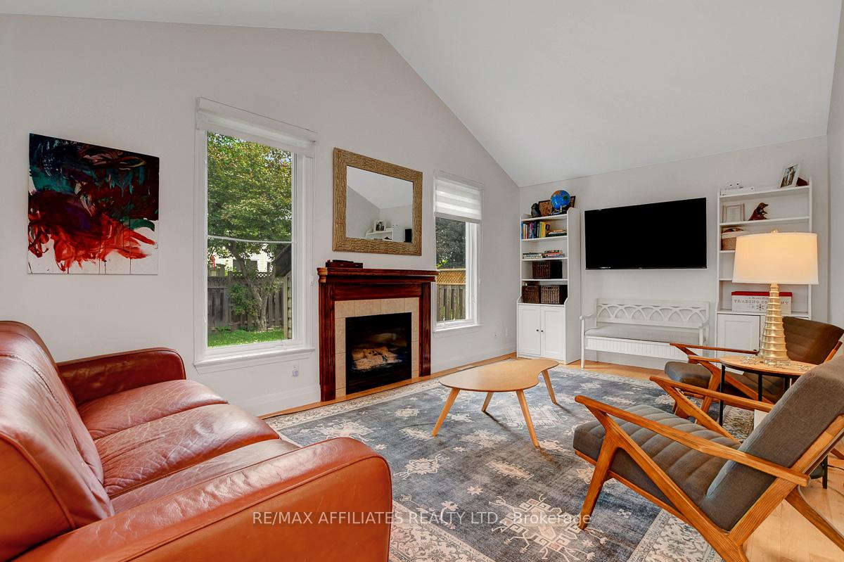 Photo 14 of 31 Spur Avenue, Ottawa, Kanata - Bridlewood — HOMEH