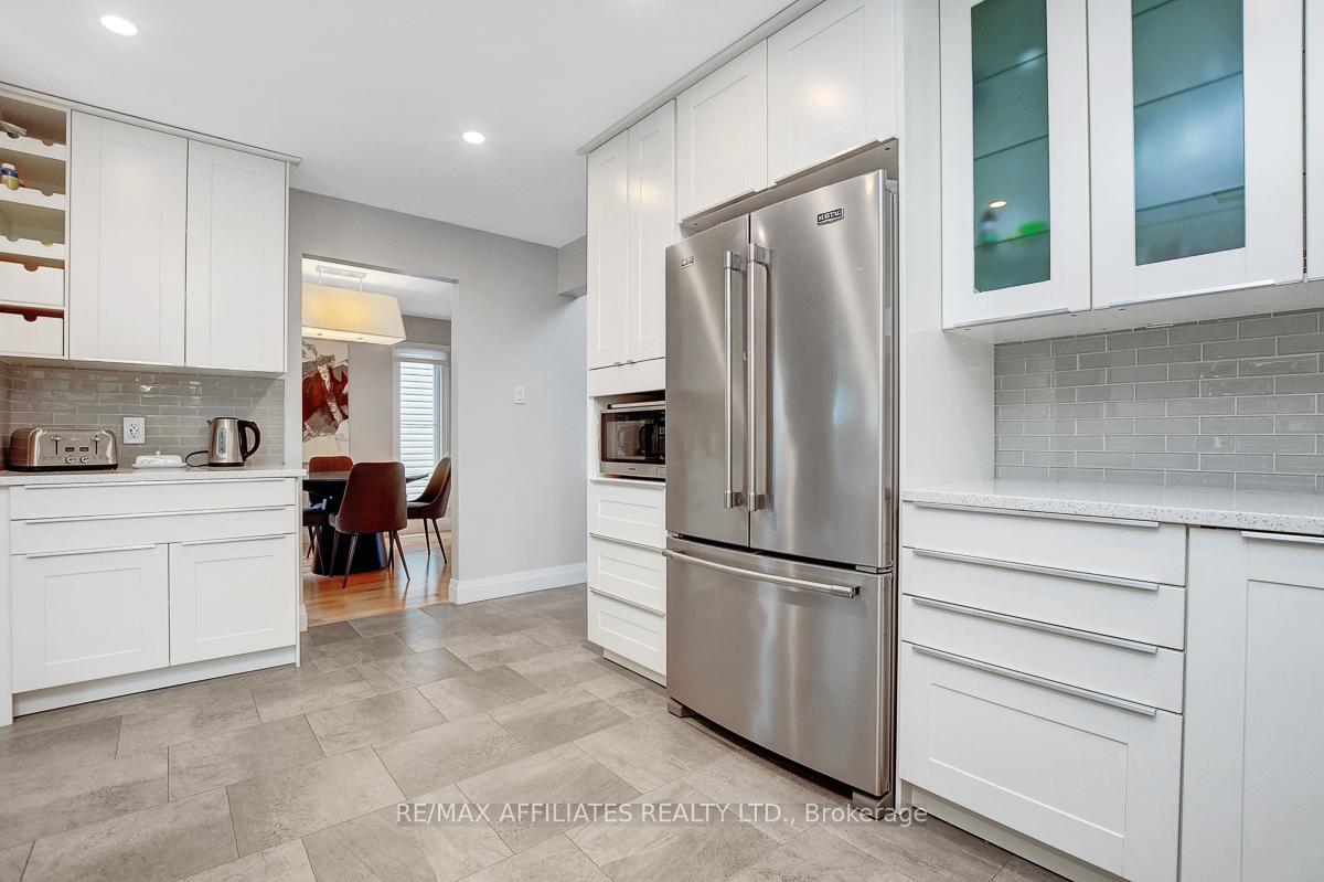 Photo 21 of 31 Spur Avenue, Ottawa, Kanata - Bridlewood — HOMEH