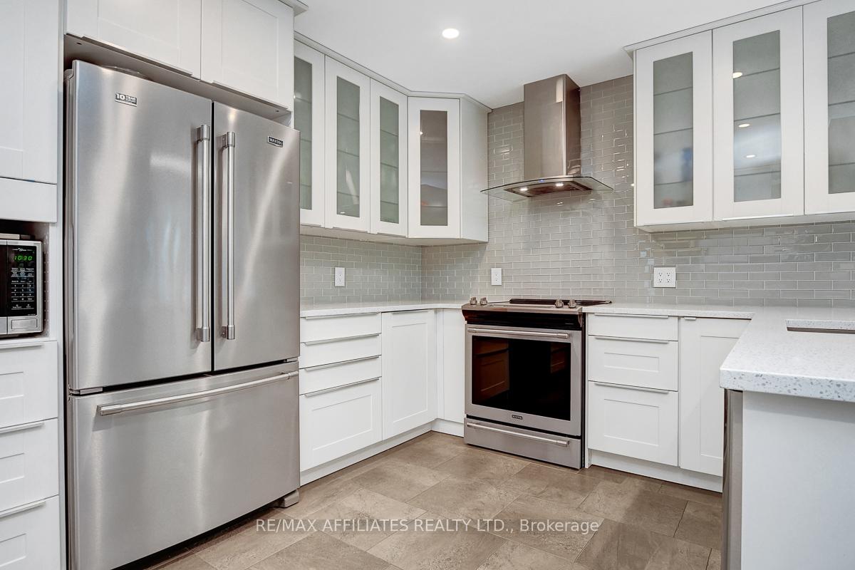 Photo 22 of 31 Spur Avenue, Ottawa, Kanata - Bridlewood — HOMEH