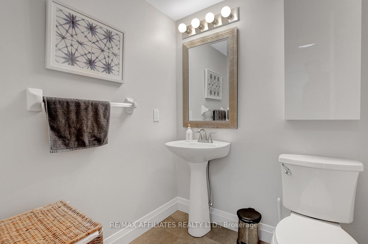 Photo 25 of 31 Spur Avenue, Ottawa, Kanata - Bridlewood — HOMEH