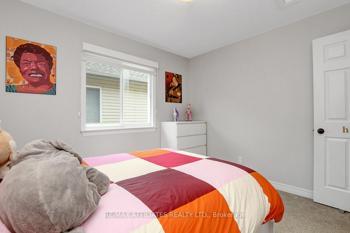 Photo 35 of 31 Spur Avenue, Ottawa, Kanata - Bridlewood — HOMEH