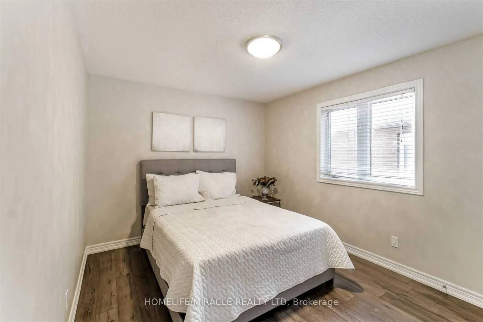 Photo 9 of Unit Upper, 766 Miltonbrook Crescent, Milton, Willmott — HOMEH