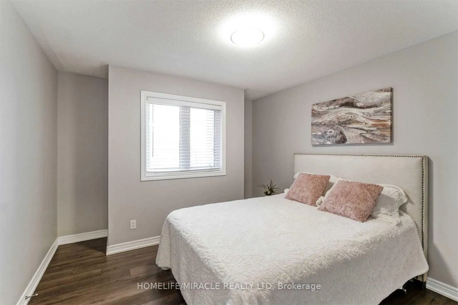 Photo 10 of Unit Upper, 766 Miltonbrook Crescent, Milton, Willmott — HOMEH