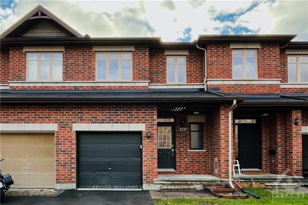 Front of 280 Celtic Ridge Crescent