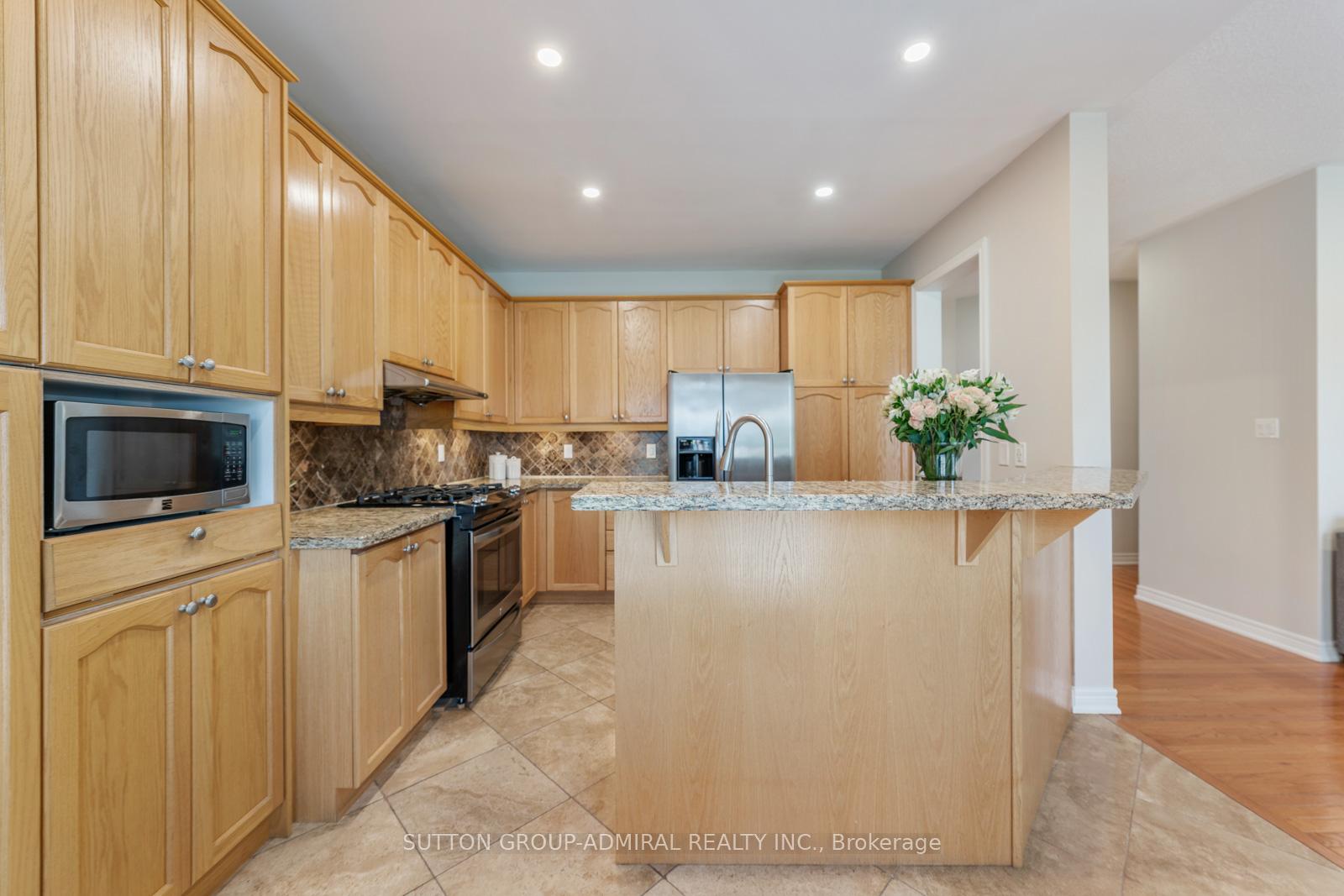 Photo 9 of 16 Appleview Road, Markham, Greensborough — HOMEH