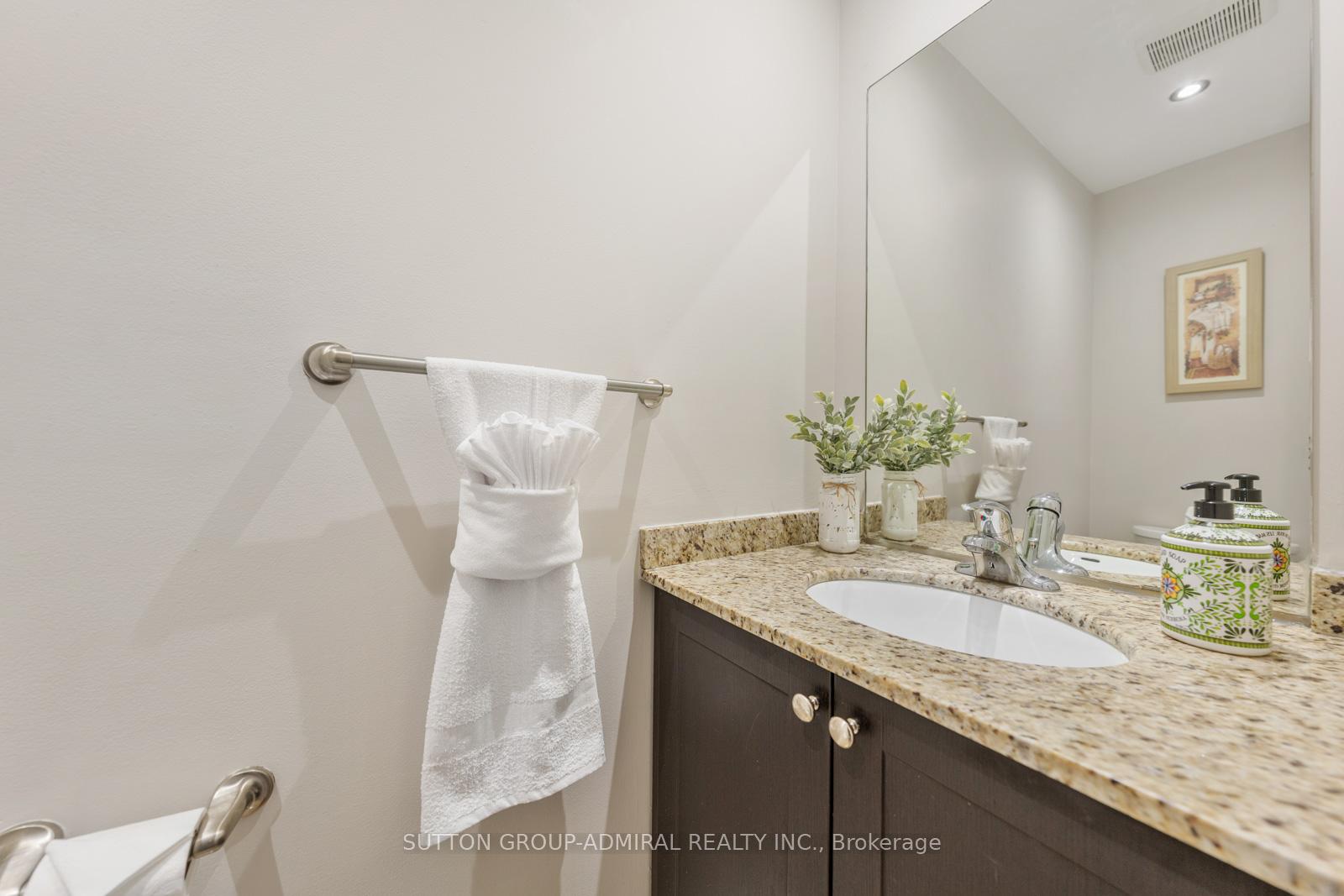 Photo 15 of 16 Appleview Road, Markham, Greensborough — HOMEH