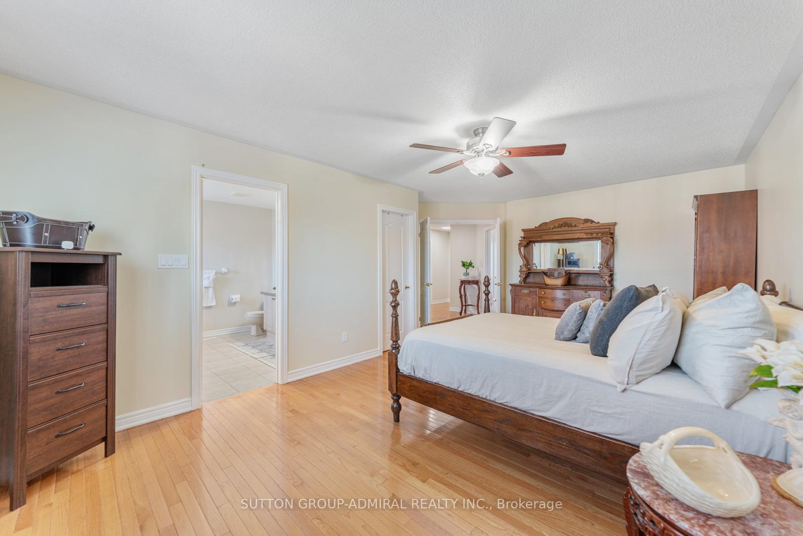Photo 20 of 16 Appleview Road, Markham, Greensborough — HOMEH