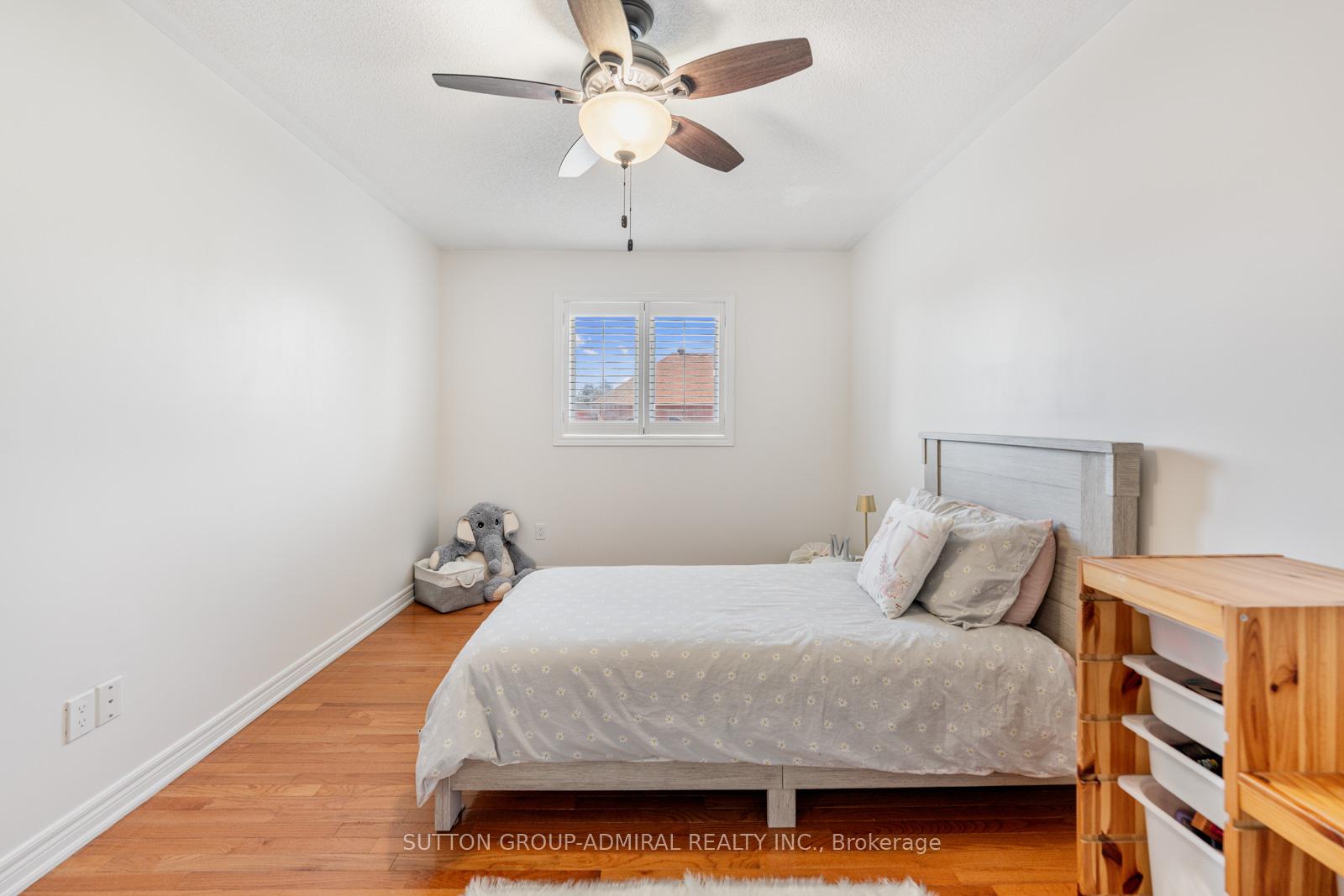 Photo 32 of 16 Appleview Road, Markham, Greensborough — HOMEH